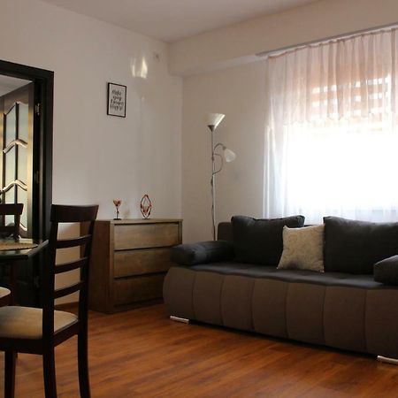 Still Apartament Krajowa Zewnętrze zdjęcie